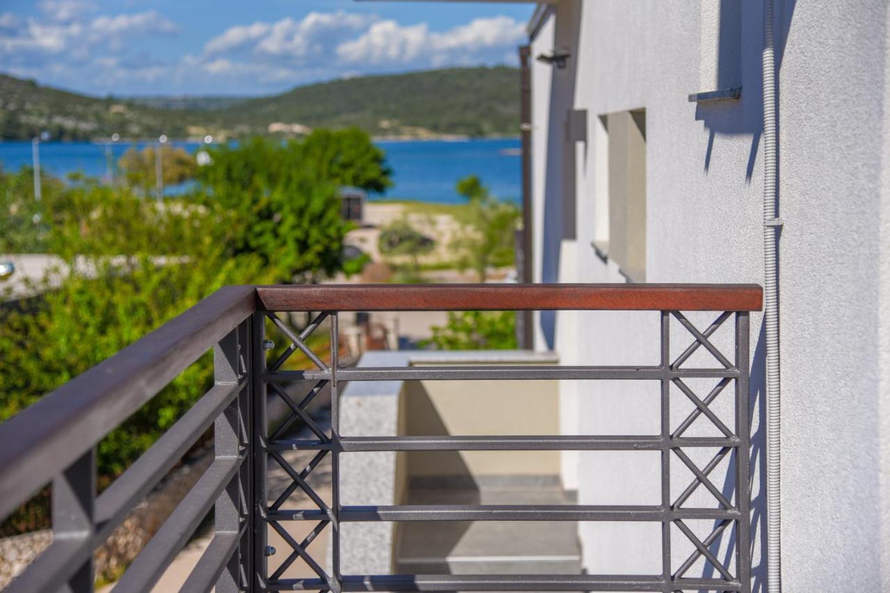 Apartmani Kameno Sidro Билице Экстерьер фото