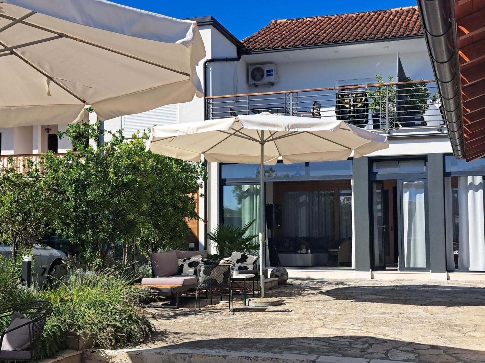 Apartmani Kameno Sidro Билице Экстерьер фото